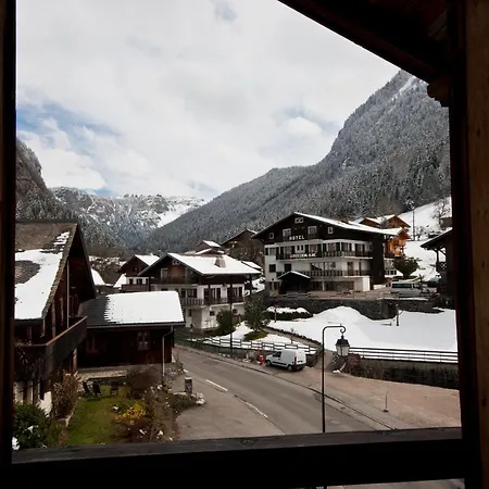 Hotel Chalet Carclion *