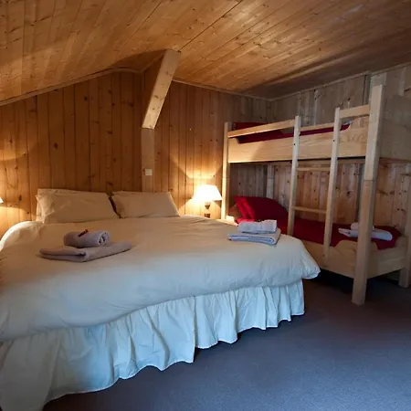 Chalet Carclion Hotel *